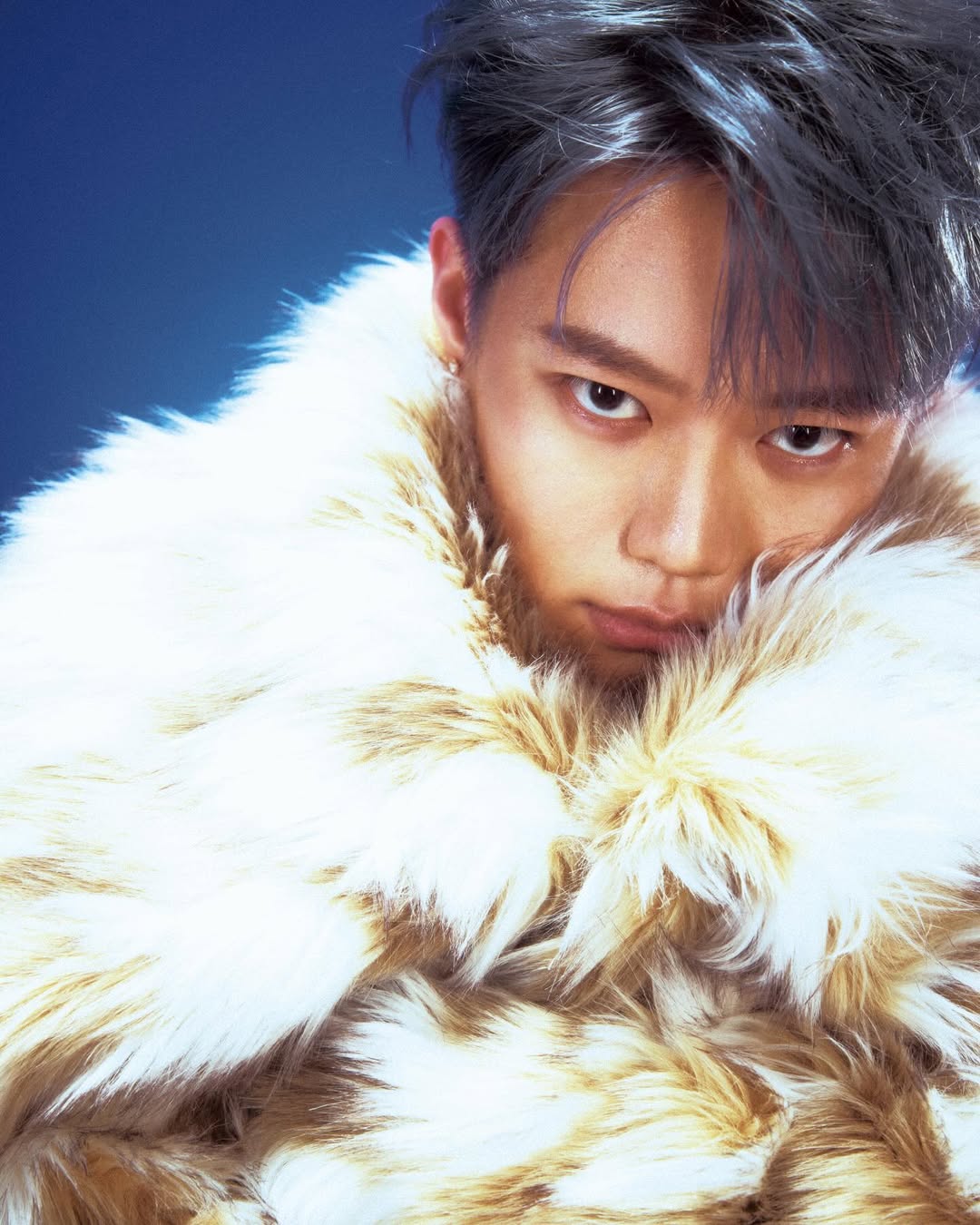 Một rapper "lệch chuẩn" bị đuổi khỏi bar sau 10 phút biểu diễn, các ông bầu hủy show hàng loạt- Ảnh 2. Một rapper "lệch chuẩn" bị đuổi khỏi bar sau 10 phút biểu diễn, các ông bầu hủy show hàng loạt- Ảnh 2.