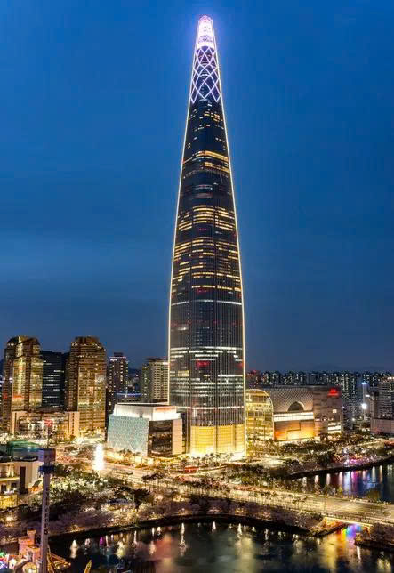 Hình ảnh gây sốc trong nhà riêng của ca sĩ J bị cấm sóng 10 năm- Ảnh 4. Hình ảnh gây sốc trong nhà riêng của ca sĩ J bị cấm sóng 10 năm- Ảnh 4.