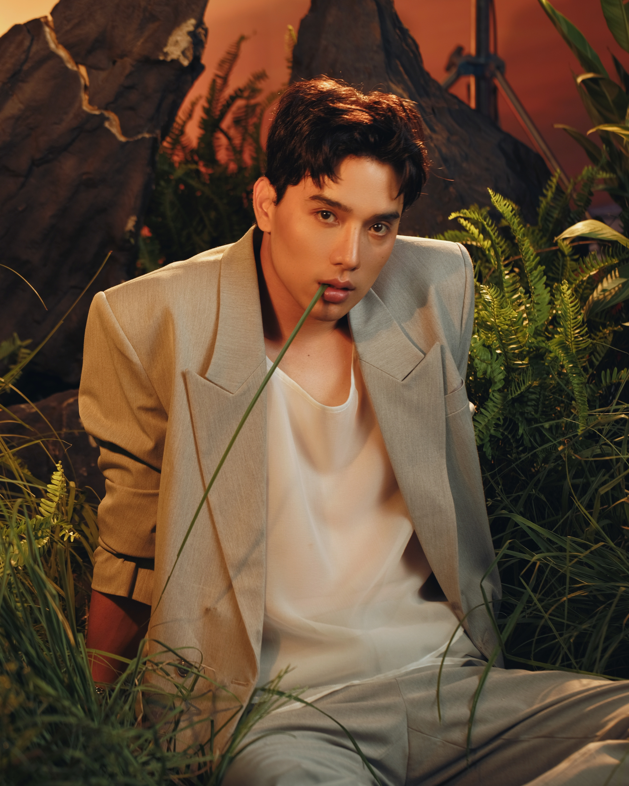 Trên đời có bao nhiêu tinh hoa đều hội tụ hết vào mỹ nam này: Đẹp trai còn cao 1m88, body đỉnh tới ná thở- Ảnh 7. Trên đời có bao nhiêu tinh hoa đều hội tụ hết vào mỹ nam này: Đẹp trai còn cao 1m88, body đỉnh tới ná thở- Ảnh 7.