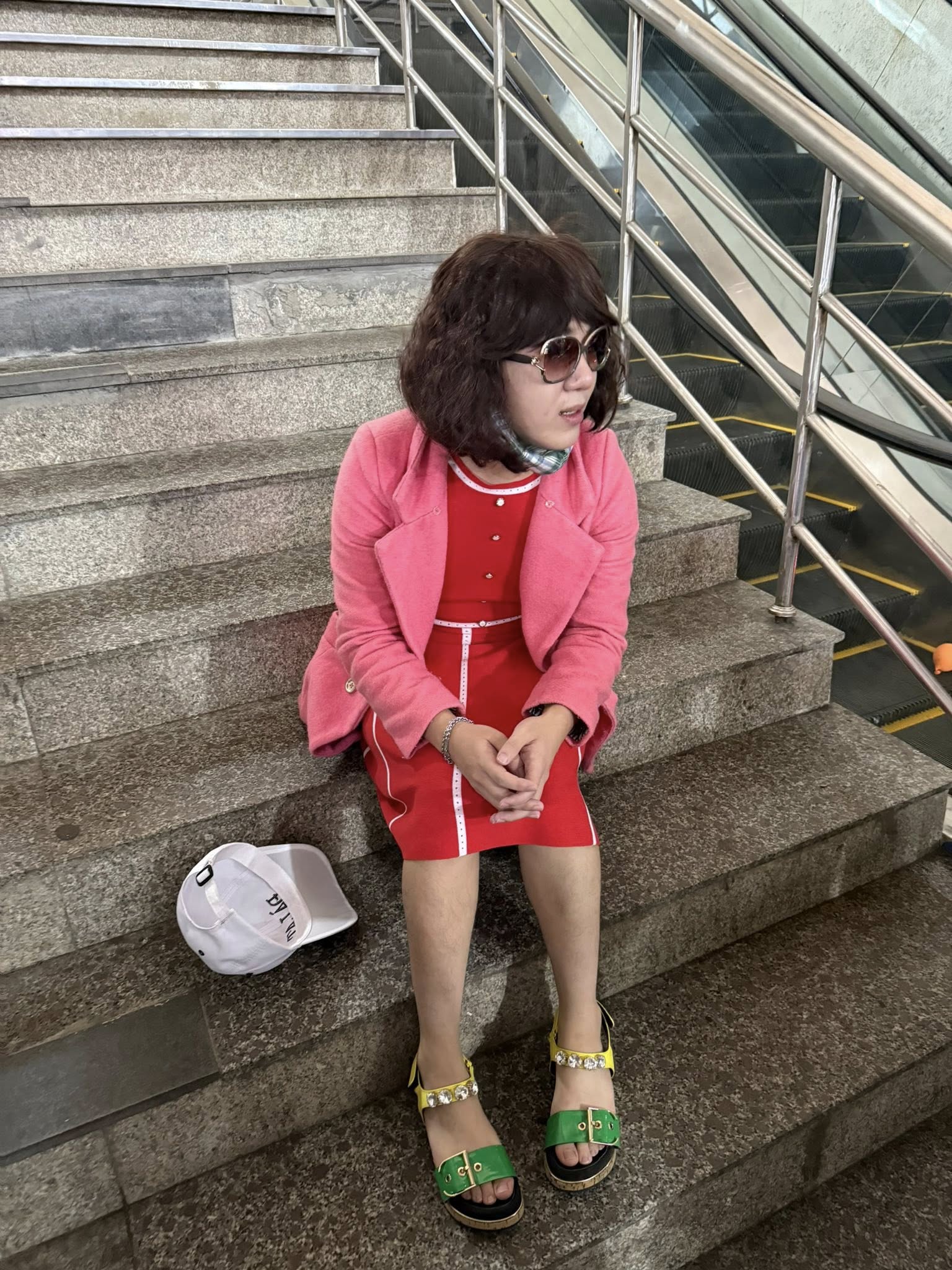 Vũ trụ Hồng Thơ thớ lợ - Hùng dấm dớ - Dung ấm ớ - Đỗ Lụa nám là gì mà hot khắp MXH?- Ảnh 14.