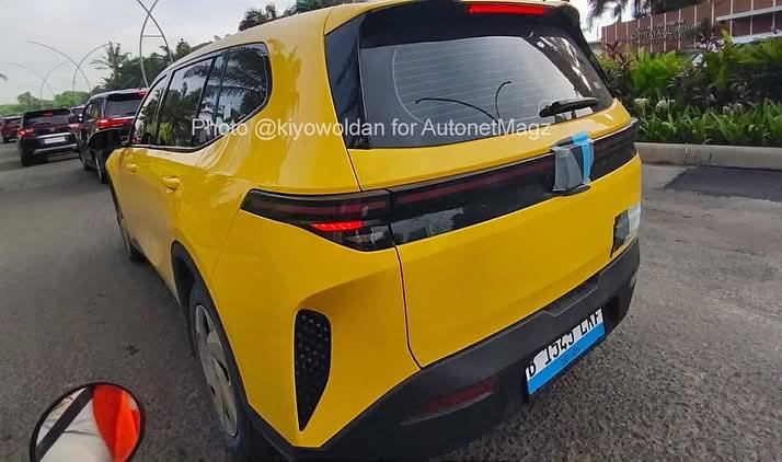 Bàn giao đến tay khách Việt chưa đầy 2 tháng, mẫu MPV điện đầu tiên của tỷ phú Phạm Nhật Vượng đã rục rịch xuất ngoại?- Ảnh 5.