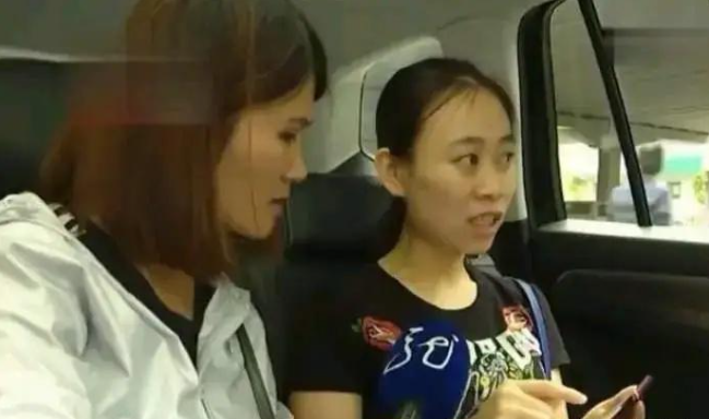 Người phụ nữ mang 8 tỷ đồng tiền đền bù đất đi gửi tiết kiệm, 5 năm sau tới rút thì ngân hàng thông báo: "Chị phải đợi tới 108 tuổi"- Ảnh 1. Người phụ nữ mang 8 tỷ đồng tiền đền bù đất đi gửi tiết kiệm, 5 năm sau tới rút thì ngân hàng thông báo: "Chị phải đợi tới 108 tuổi"- Ảnh 1.