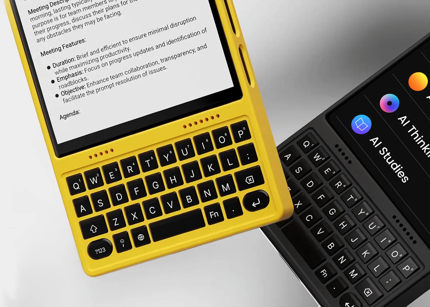 Điện Thoại Hình Vuông Này Có Camera Lật, Dùng Hệ Điều Hành Ai & Android, Lắp Thêm Case Bàn Phím Vào Trông Như Blackberry Sống Lại- Ảnh 7. Điện Thoại Hình Vuông Này Có Camera Lật, Dùng Hệ Điều Hành Ai & Android, Lắp Thêm Case Bàn Phím Vào Trông Như Blackberry Sống Lại- Ảnh 7.