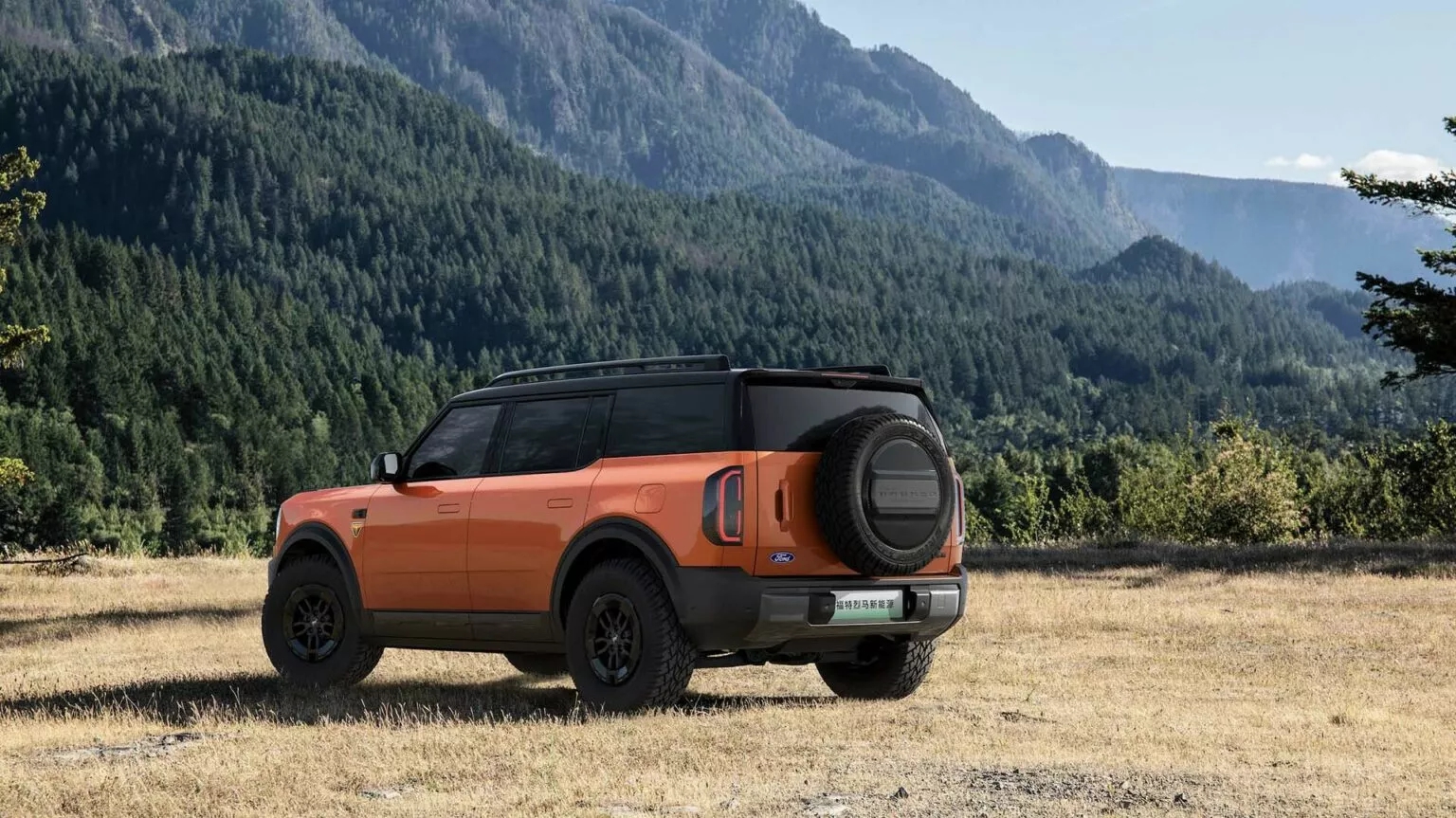 Ford Bronco có bản mà dân mê phượt sẽ thích: Cửa nóc mở cực dị, bếp sau cốp, chạy Hà Nội - Huế chỉ cần một lần sạc- Ảnh 9. Ford Bronco có bản mà dân mê phượt sẽ thích: Cửa nóc mở cực dị, bếp sau cốp, chạy Hà Nội - Huế chỉ cần một lần sạc- Ảnh 9.