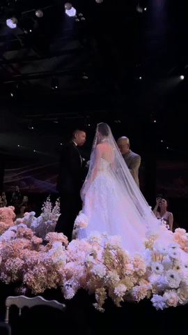 Khoảnh khắc để đời của Quang Vinh và Mỹ Linh- Ảnh 1.