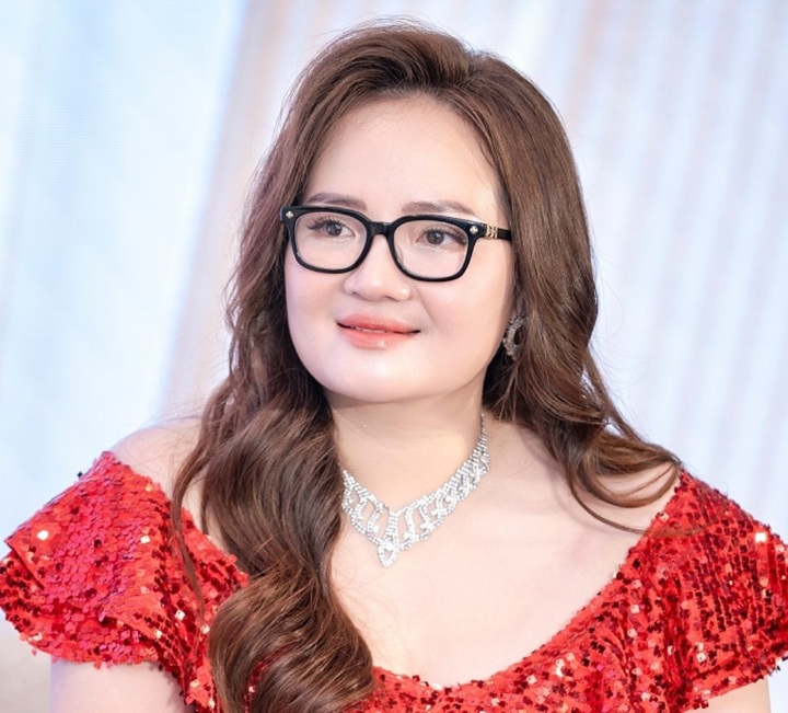 Điểm lại hàng loạt bê bối của công ty Hoàng Hường khiến dư luận dậy sóng- Ảnh 1.