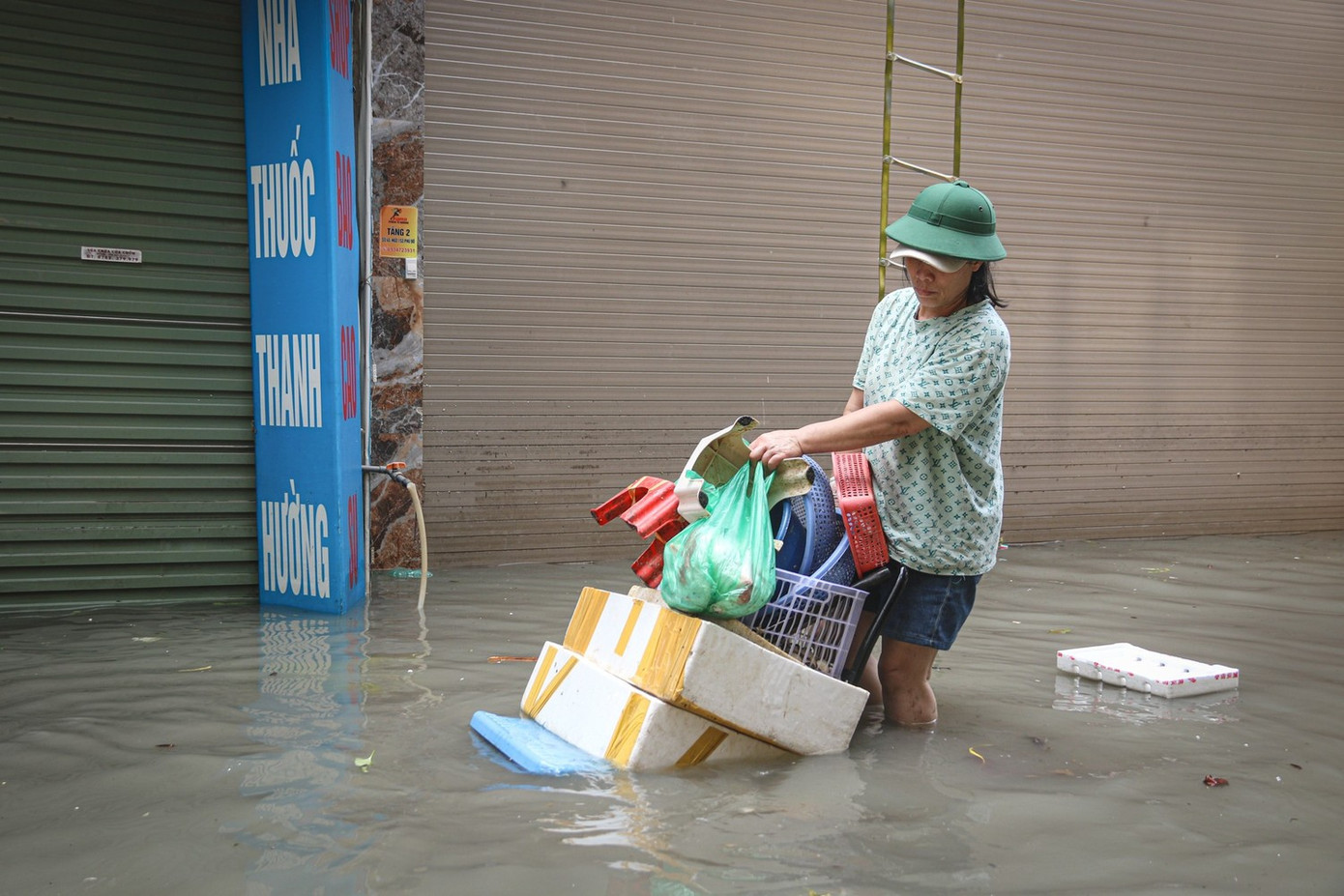 Hà Nội lộ lỗ hổng cảnh báo thiên tai, ngập lụt- Ảnh 3.