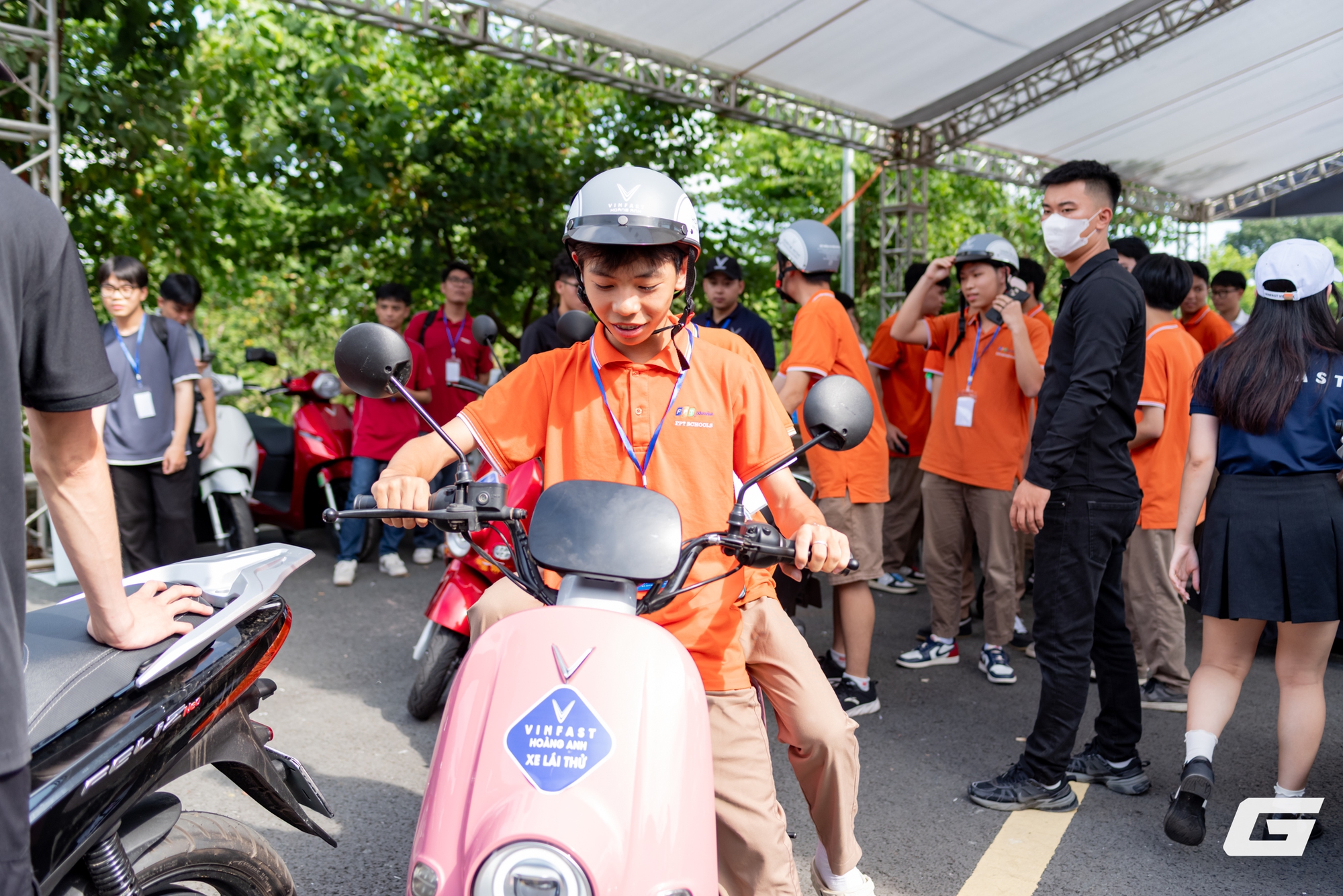 Hành Trình Di Chuyển Xanh Tại Vietnam Mobility Festival 2025 Có Gì Hấp Dẫn Mà Sinh Viên Nô Nức Đến Trải Nghiệm- Ảnh 3. Hành Trình Di Chuyển Xanh Tại Vietnam Mobility Festival 2025 Có Gì Hấp Dẫn Mà Sinh Viên Nô Nức Đến Trải Nghiệm- Ảnh 3.