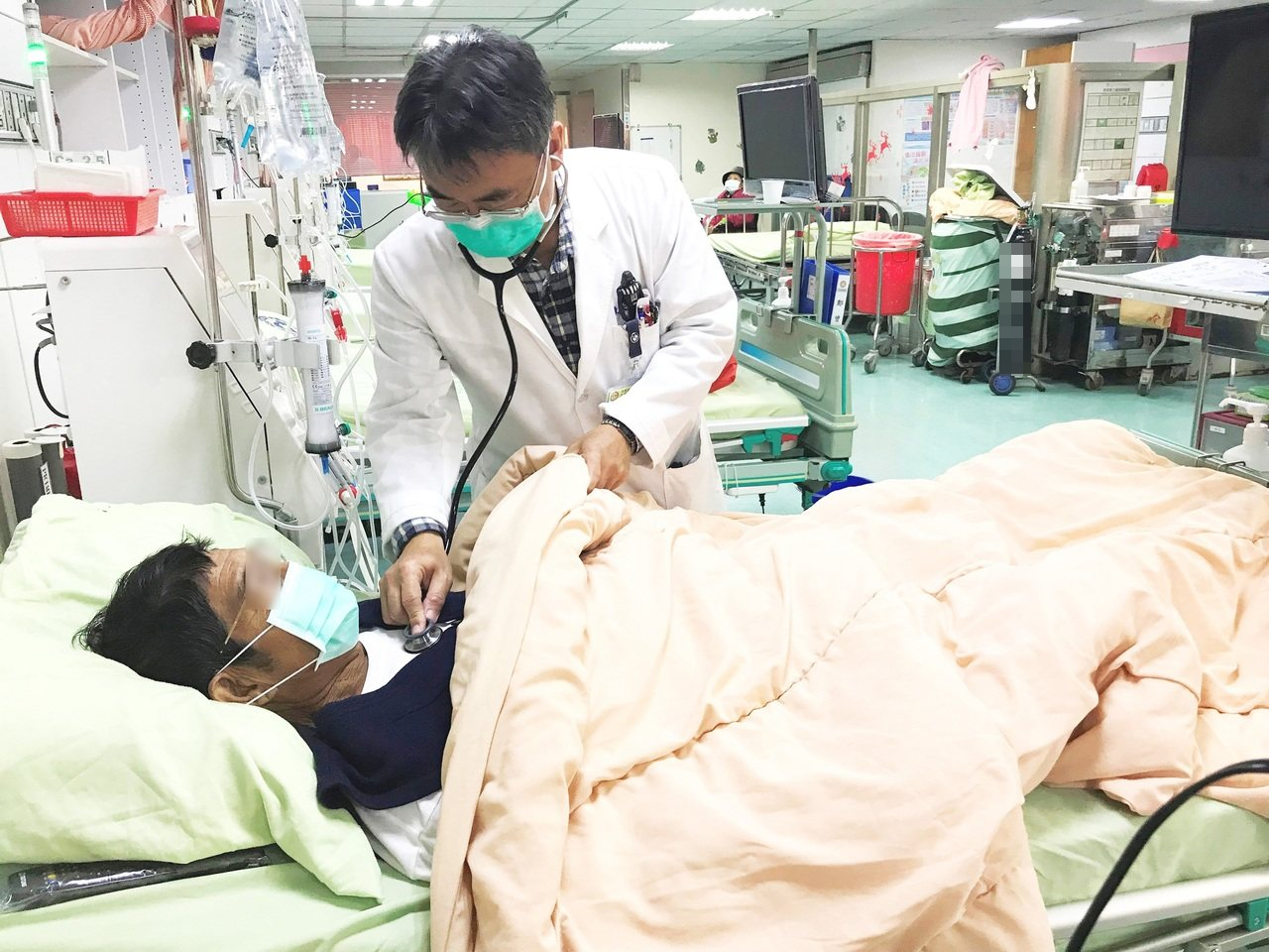 Nam Sinh 16 Tuổi Suy Thận Vì Ăn Món Ngon Này Mỗi Đêm- Ảnh 1. Nam Sinh 16 Tuổi Suy Thận Vì Ăn Món Ngon Này Mỗi Đêm- Ảnh 1.