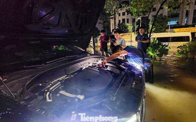 Mẹo kiểm tra ô tô bị ngập nước, thủy kích: Đừng bỏ qua 3 lời khuyên vàng 'nhỏ mà có võ' cuối cùng- Ảnh 9. Mẹo kiểm tra ô tô bị ngập nước, thủy kích: Đừng bỏ qua 3 lời khuyên vàng 'nhỏ mà có võ' cuối cùng- Ảnh 9.