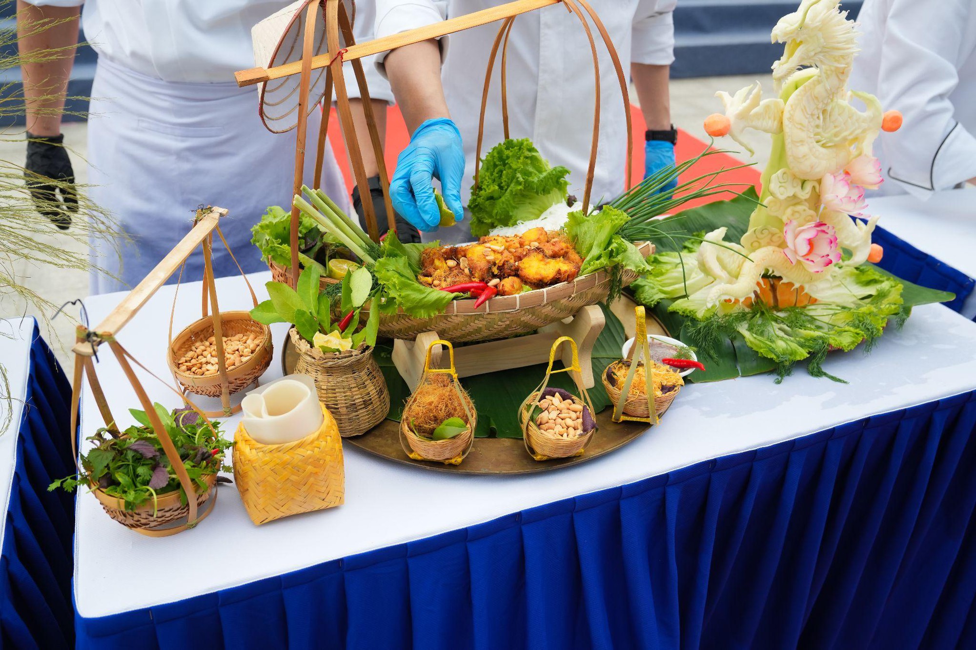 Ẩm thực Việt - Di sản sống trong b&agrave;n tay Nghệ nh&acirc;n ẩm thực Lưu Ho&agrave;ng Trung- Ảnh 3.