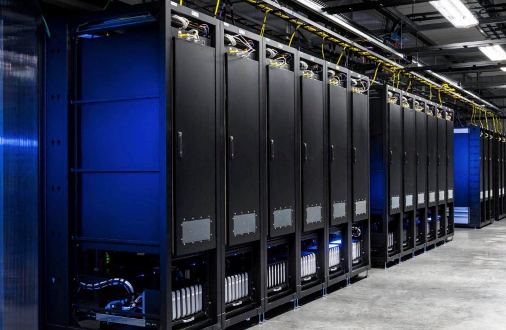 Quốc gia châu Á đón cơn sốt dữ liệu chưa từng có trong lịch sử: Google, OpenAI tranh nhau rót vốn, 5 năm tới sẽ đạt siêu quy mô - Ảnh 3.