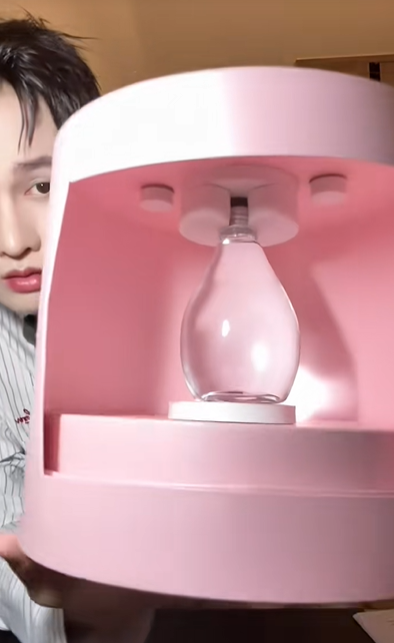 Sinh nhật &ldquo;8 ngh&igrave;n l&aacute; 2 ngh&igrave;n x&ocirc;i&rdquo; v&agrave; toan t&iacute;nh của H&agrave; M&ocirc;i- Ảnh 11.