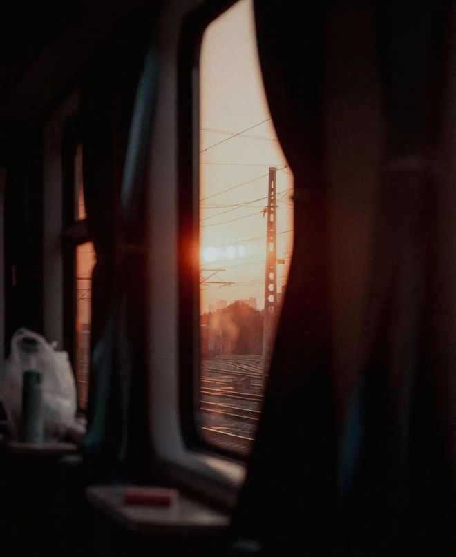 “Chuyến tàu tuyết đẹp nhất Trung Quốc” chạy hơn 1.200 km, giá vé chỉ từ 540.000 đồng, du khách nhận xét: “Như khách sạn di động đi lạc vào thế giới cổ tích”- Ảnh 4.