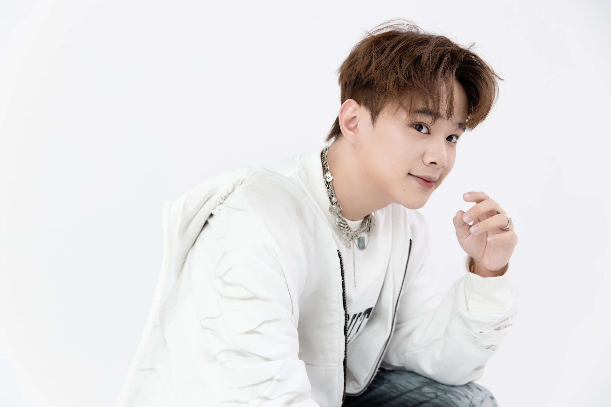 Vũ trụ Hồng Thơ thớ lợ - Hùng dấm dớ - Dung ấm ớ - Đỗ Lụa nám là gì mà hot khắp MXH?- Ảnh 10.