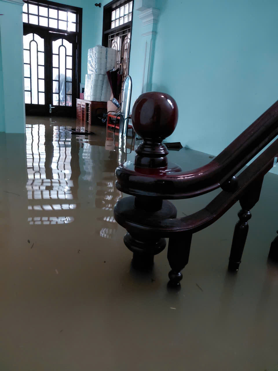 Lũ ở Huế rút mạnh sau lần 2 "đạt đỉnh"- Ảnh 9.