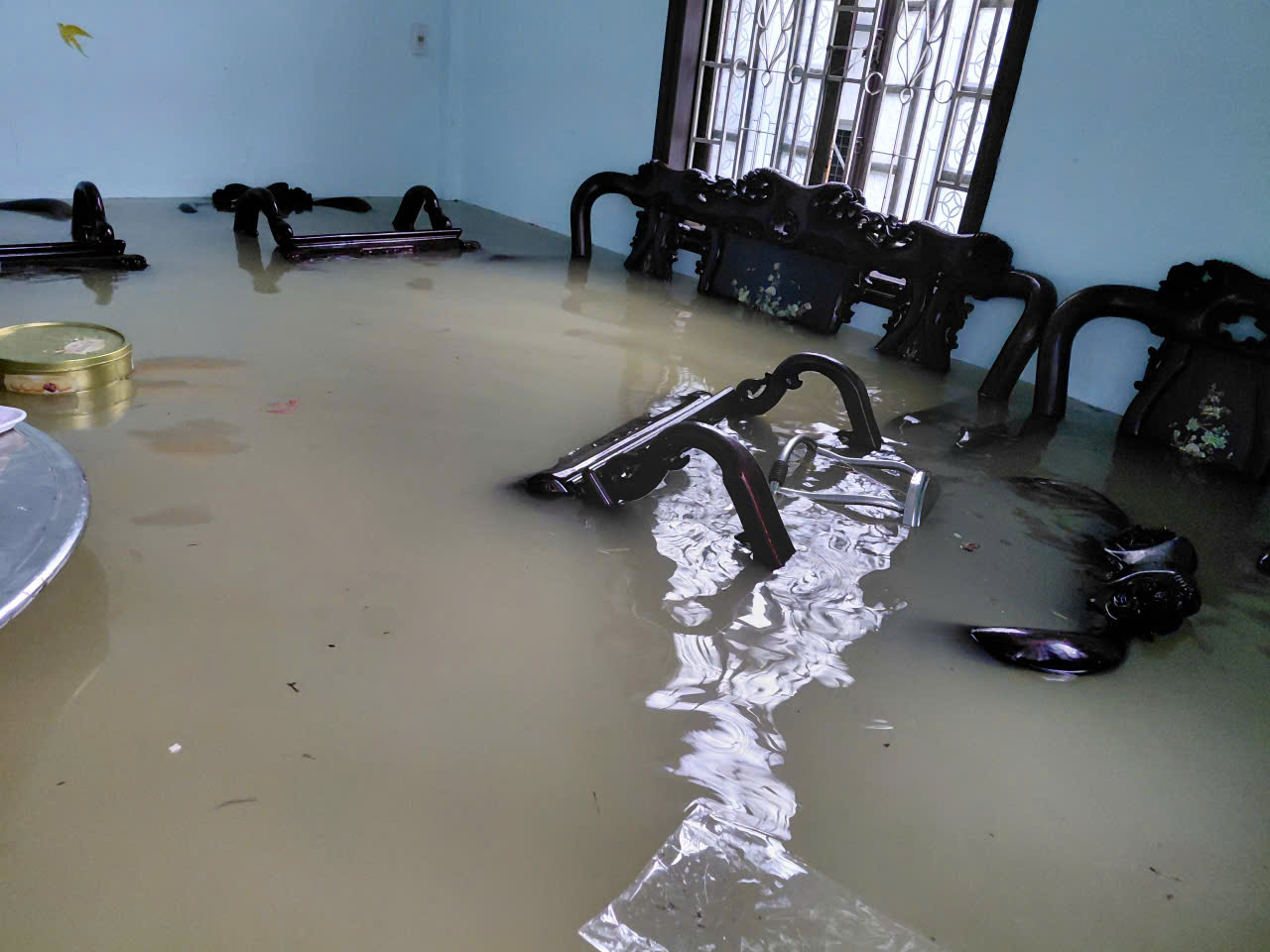 Lũ ở Huế rút mạnh sau lần 2 "đạt đỉnh"- Ảnh 8.