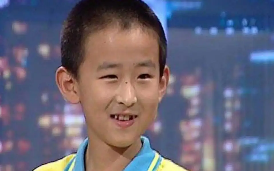 Thần đồng 10 tuổi vào đại học, 16 tuổi học tiến sĩ và cuộc sống 20 năm sau khiến ai cũng sững sờ- Ảnh 3.