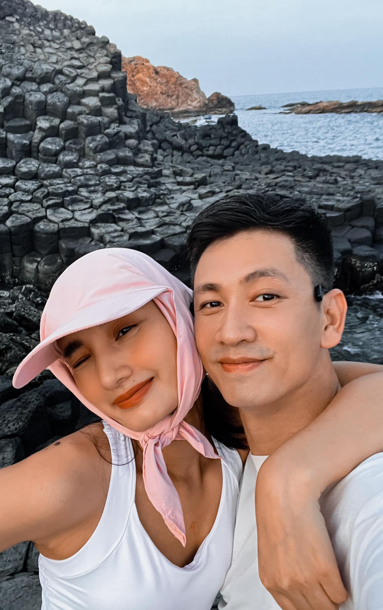 Hôn nhân của giám đốc bị đồn "lấy vợ làm bình phong", nắm tay bà xã vượt trầm cảm sau 5 lần IVF thất bại- Ảnh 8. Hôn nhân của giám đốc bị đồn "lấy vợ làm bình phong", nắm tay bà xã vượt trầm cảm sau 5 lần IVF thất bại- Ảnh 8.