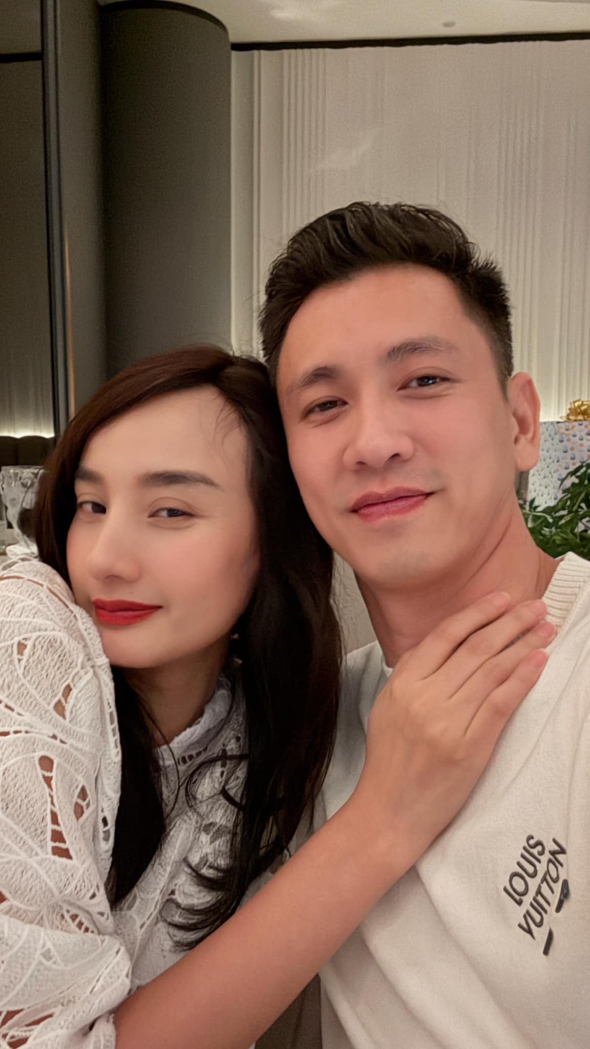 Hôn nhân của giám đốc bị đồn "lấy vợ làm bình phong", nắm tay bà xã vượt trầm cảm sau 5 lần IVF thất bại- Ảnh 4. Hôn nhân của giám đốc bị đồn "lấy vợ làm bình phong", nắm tay bà xã vượt trầm cảm sau 5 lần IVF thất bại- Ảnh 4.