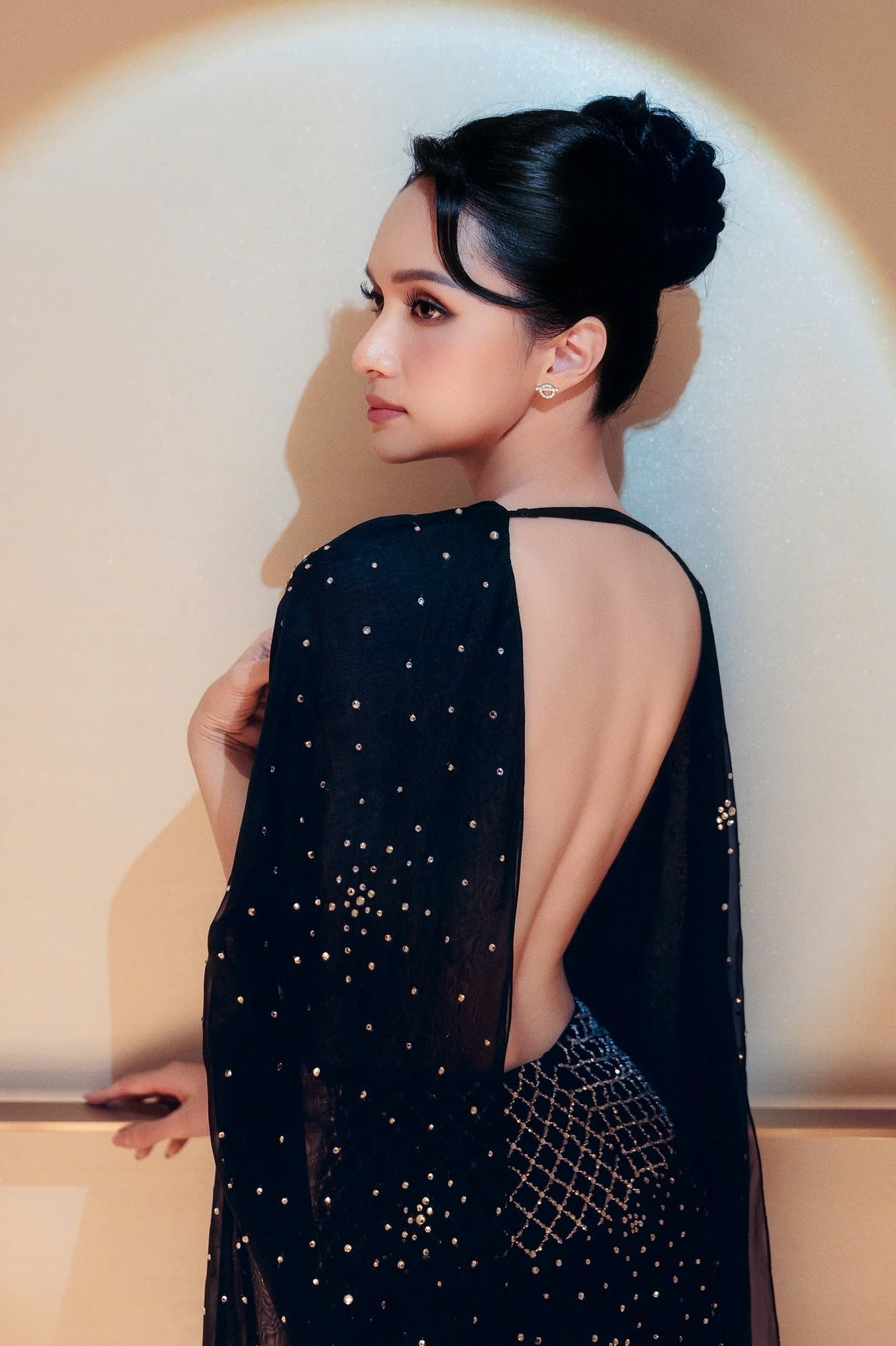 Hương Giang: &ldquo;13 năm l&agrave;m nghề của t&ocirc;i đến ng&agrave;y h&ocirc;m nay, chưa ai nhường t&ocirc;i c&aacute;i g&igrave; cả&rdquo;- Ảnh 1.