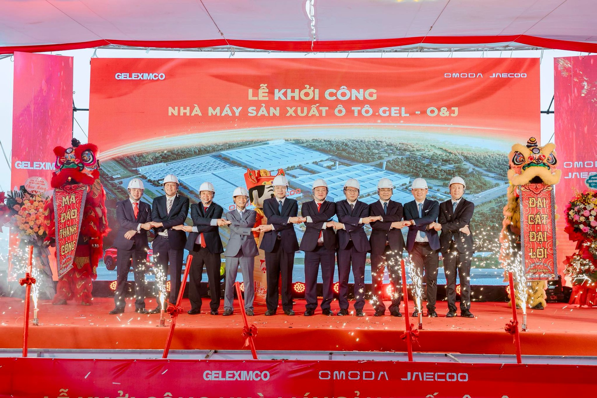 Bắt tay hãng xe Trung Quốc, Chủ tịch Vũ Văn Tiền chính thức khởi công nhà máy sản xuất ô tô tại Hưng Yên, công suất 120.000 xe/năm- Ảnh 3. Bắt tay hãng xe Trung Quốc, Chủ tịch Vũ Văn Tiền chính thức khởi công nhà máy sản xuất ô tô tại Hưng Yên, công suất 120.000 xe/năm- Ảnh 3.
