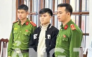 Người đàn ông bị sát hại trong căn nhà khóa trái ở TPHCM, nghi do mâu thuẫn vợ chồng- Ảnh 1.