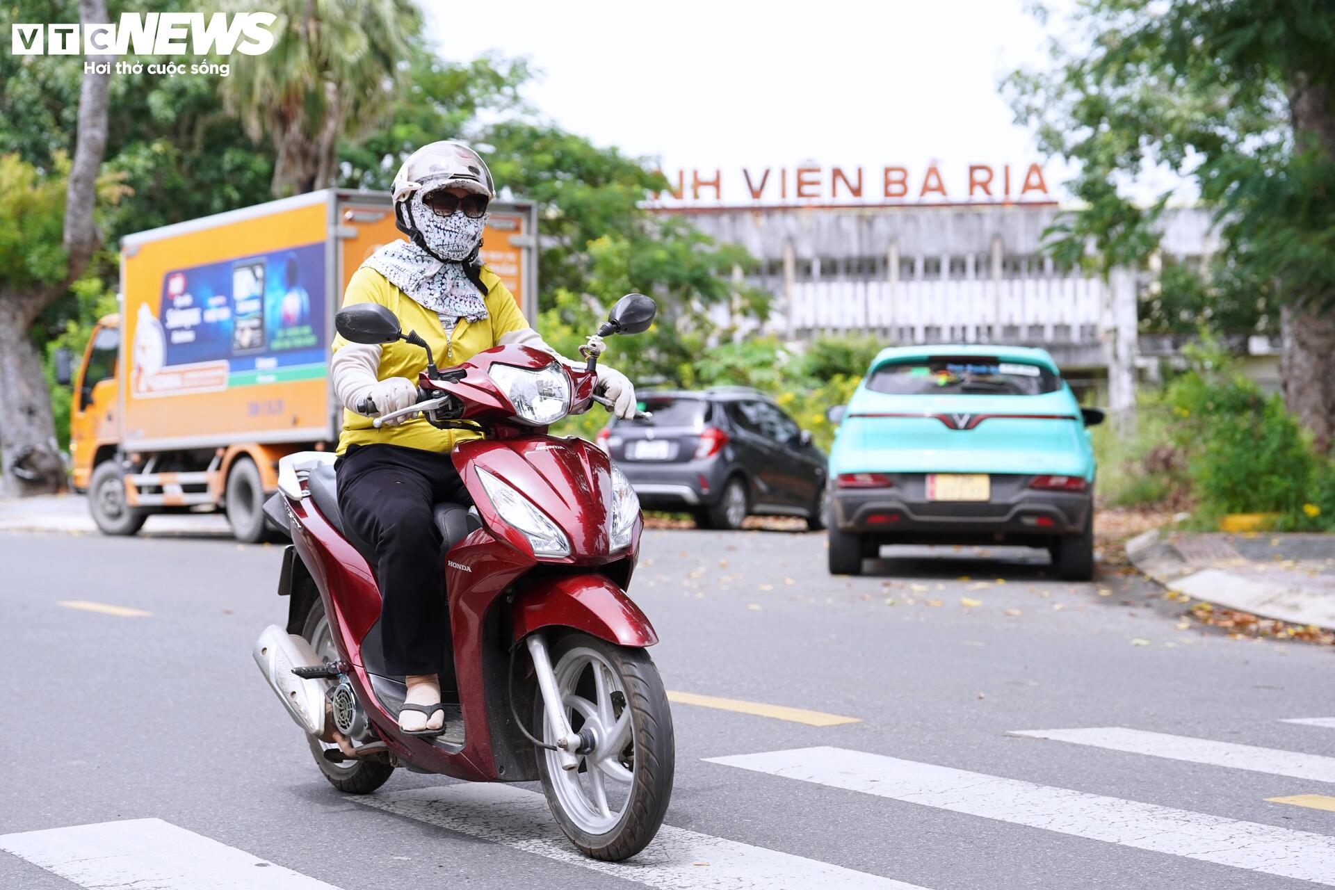 Toàn cảnh 2 bệnh viện bỏ hoang ở TP.HCM chờ 'hồi sinh'- Ảnh 9. Toàn cảnh 2 bệnh viện bỏ hoang ở TP.HCM chờ 'hồi sinh'- Ảnh 9.