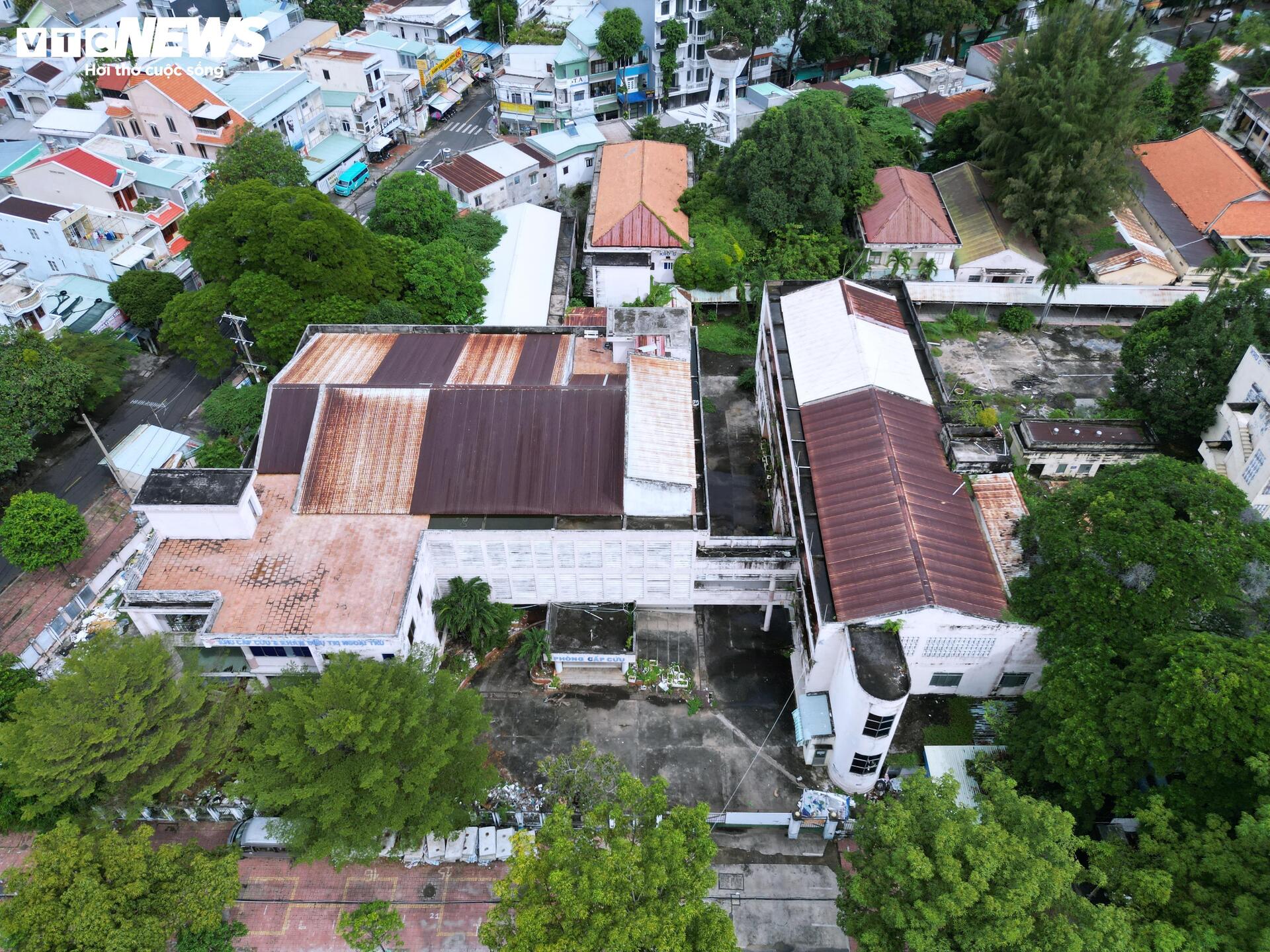 Toàn cảnh 2 bệnh viện bỏ hoang ở TP.HCM chờ 'hồi sinh'- Ảnh 16. Toàn cảnh 2 bệnh viện bỏ hoang ở TP.HCM chờ 'hồi sinh'- Ảnh 16.