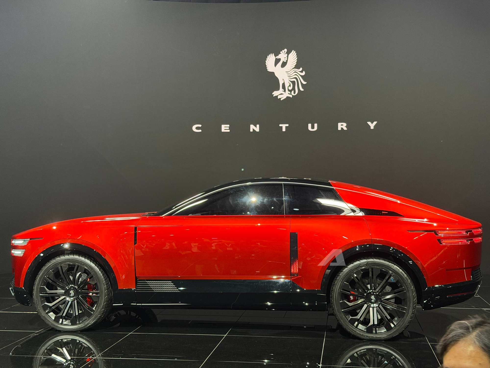 Sang tận Nhật Bản để xem Century Coupe ho&agrave;n to&agrave;n mới: C&aacute;ch Toyota 'tham chiến' ph&acirc;n kh&uacute;c si&ecirc;u sang, nội thất kh&ocirc;ng giống ai, c&oacute; chi tiết học từ Rolls-Royce- Ảnh 3.