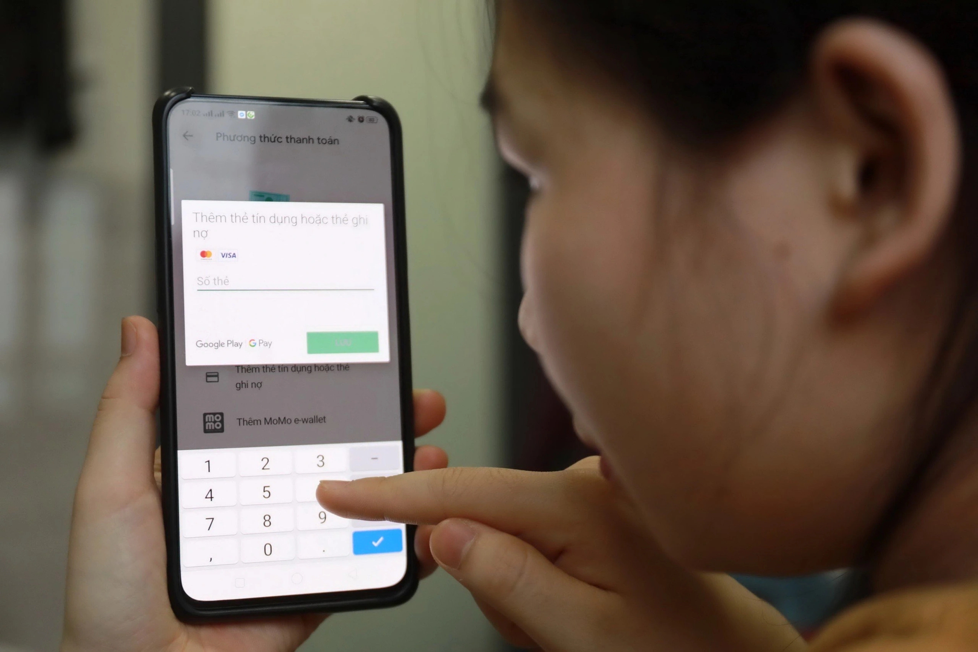 Ai từng mua hàng từ Facebook “Hiếu Decal”, “Tham Vinh”, “Miều Lê”… liên hệ ngay cơ quan chức năng- Ảnh 1. Ai từng mua hàng từ Facebook “Hiếu Decal”, “Tham Vinh”, “Miều Lê”… liên hệ ngay cơ quan chức năng- Ảnh 1.