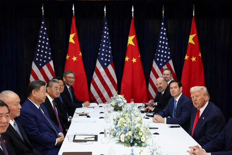Ông Trump chấm 10/12 cho cuộc gặp với ông Tập: Hạ thuế cho Trung Quốc, dàn xếp cả vấn đề đất hiếm- Ảnh 6. Ông Trump chấm 10/12 cho cuộc gặp với ông Tập: Hạ thuế cho Trung Quốc, dàn xếp cả vấn đề đất hiếm- Ảnh 6.