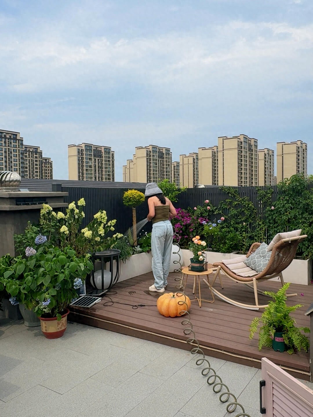 Penthouse – giấc mơ sang chảnh biến thành “địa ngục trên cao”: Tôi đã sống và hối hận!- Ảnh 1.