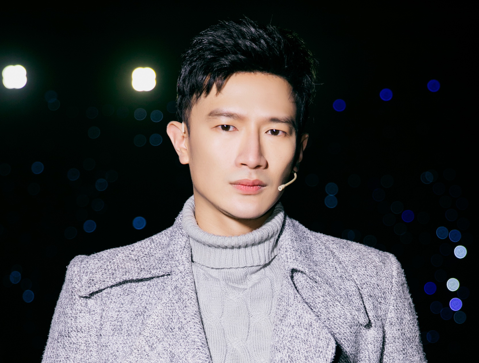 Dược sĩ Tiến và Hương Giang đã làm lành sau ồn ào nói xấu?- Ảnh 4. Dược sĩ Tiến và Hương Giang đã làm lành sau ồn ào nói xấu?- Ảnh 4.