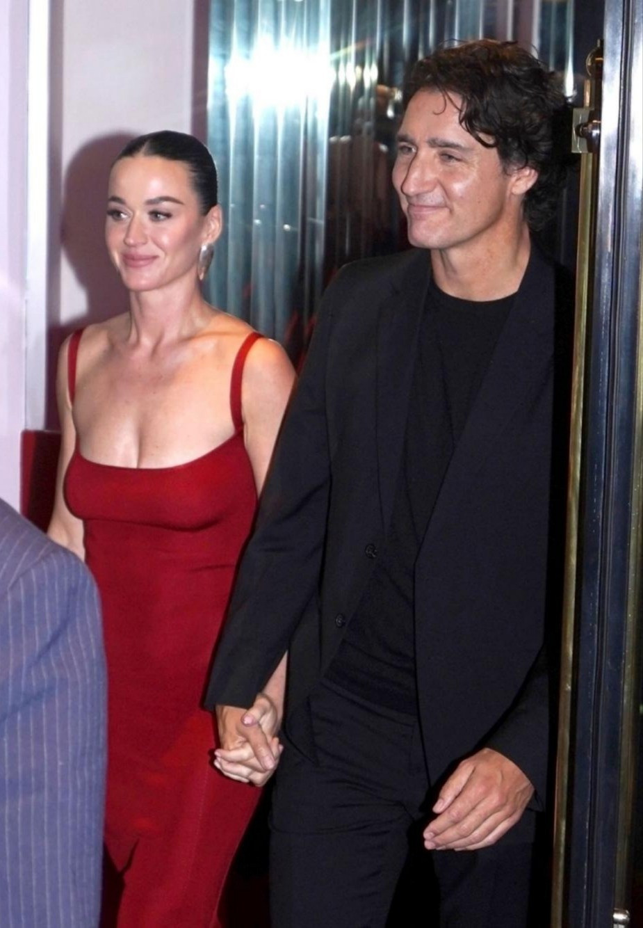 Lý do Katy Perry yêu cựu Thủ tướng Canada- Ảnh 3. Lý do Katy Perry yêu cựu Thủ tướng Canada- Ảnh 3.