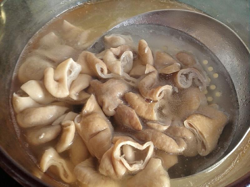 Hãy tránh xa ngay lập tức nếu thấy 3 loại đậu phụ này, đừng mua dù chúng có rẻ đến đâu!- Ảnh 5. Hãy tránh xa ngay lập tức nếu thấy 3 loại đậu phụ này, đừng mua dù chúng có rẻ đến đâu!- Ảnh 5.