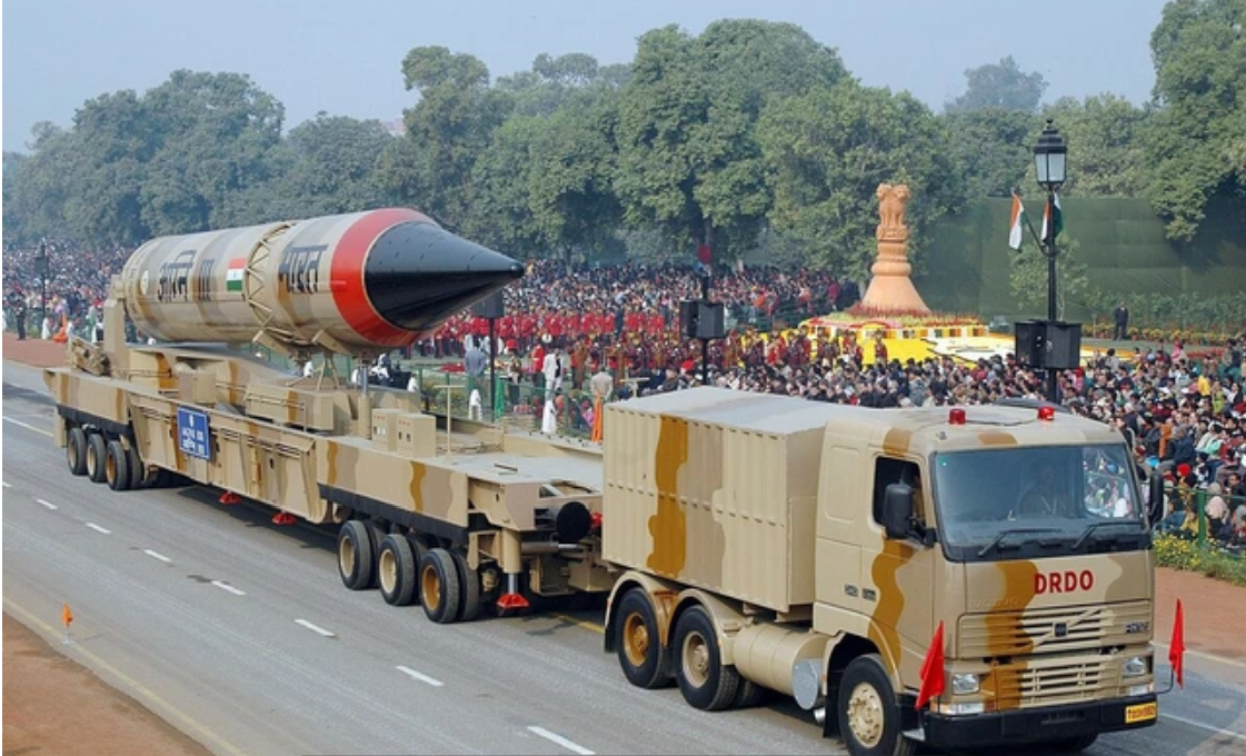 Ai mới thực sự nắm "quyền lực tuyệt đối"?- Ảnh 4. Ai mới thực sự nắm "quyền lực tuyệt đối"?- Ảnh 4.