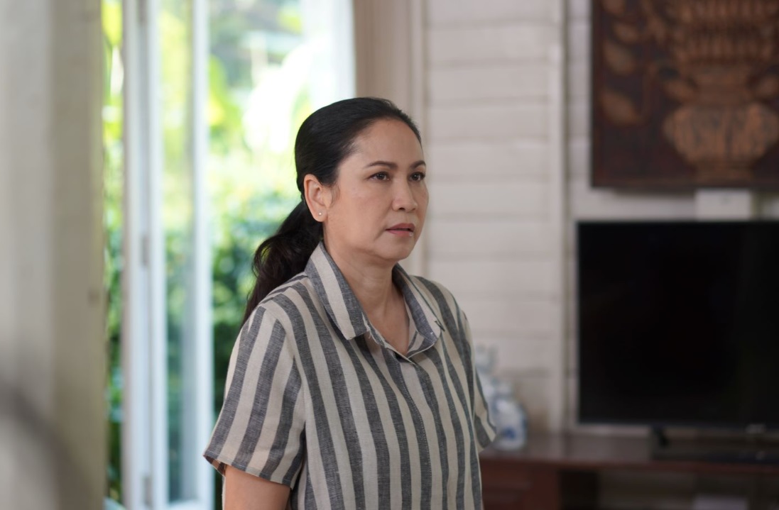 Mẹ đẻ đến nhà tôi chơi vài hôm nhưng sau 2 ngày bà bảo: 