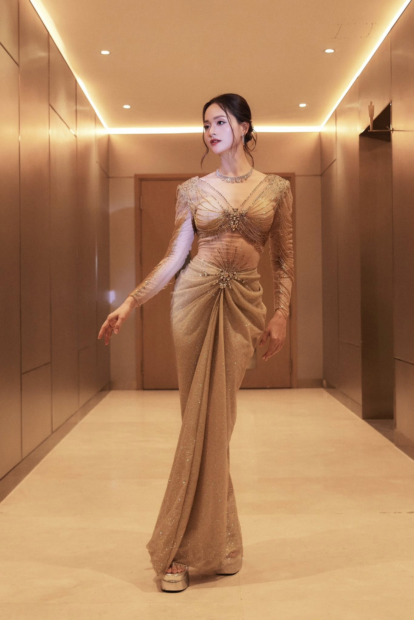 Lan Phương quá hợp làm tiểu tam- Ảnh 21. Lan Phương quá hợp làm tiểu tam- Ảnh 21.