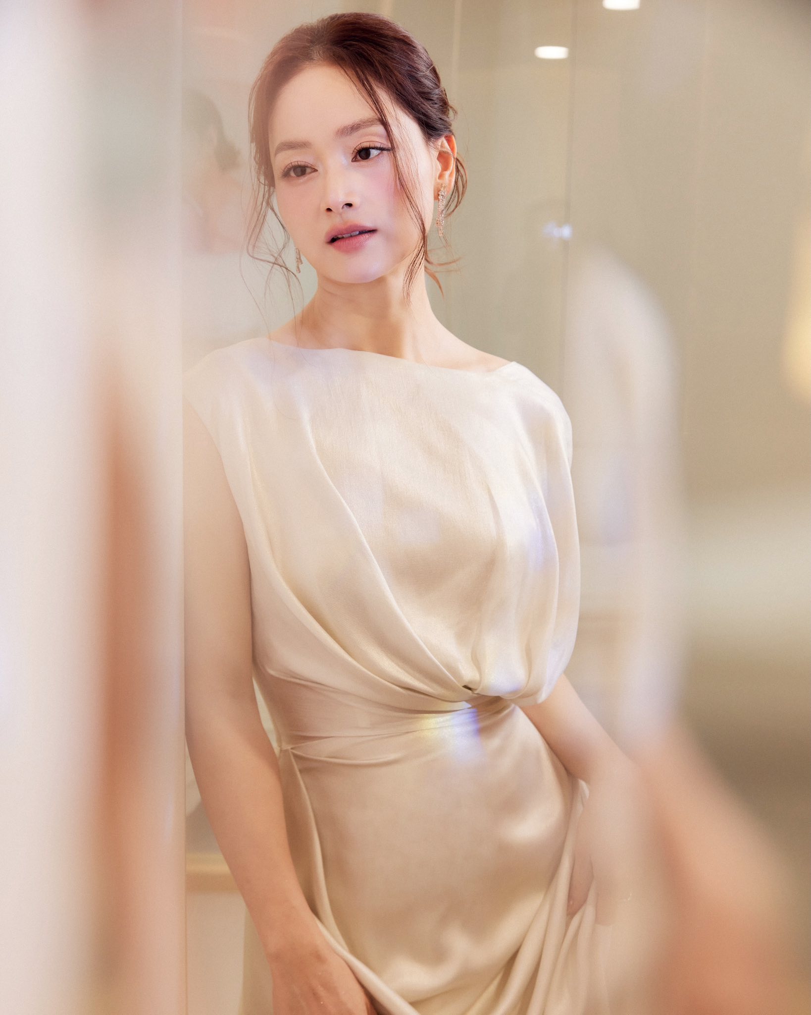 Lan Phương quá hợp làm tiểu tam- Ảnh 22. Lan Phương quá hợp làm tiểu tam- Ảnh 22.