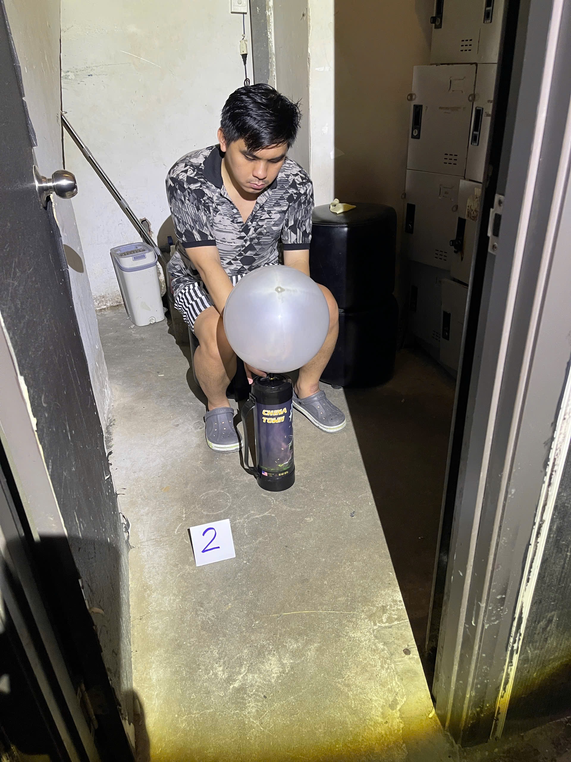 Công an TP HCM bắt chủ quán bar Destiny- Ảnh 3.