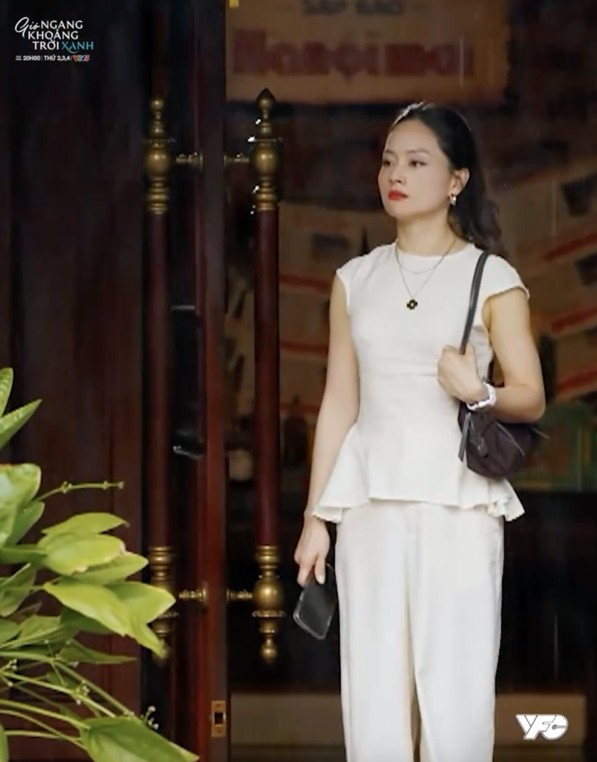 Lan Phương quá hợp làm tiểu tam- Ảnh 10. Lan Phương quá hợp làm tiểu tam- Ảnh 10.