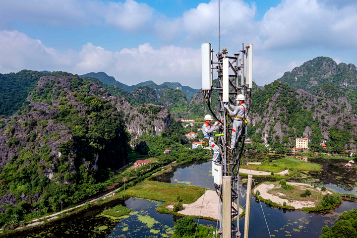 Viettel công bố báo cáo phát triển bền vững 2024- Ảnh 1.