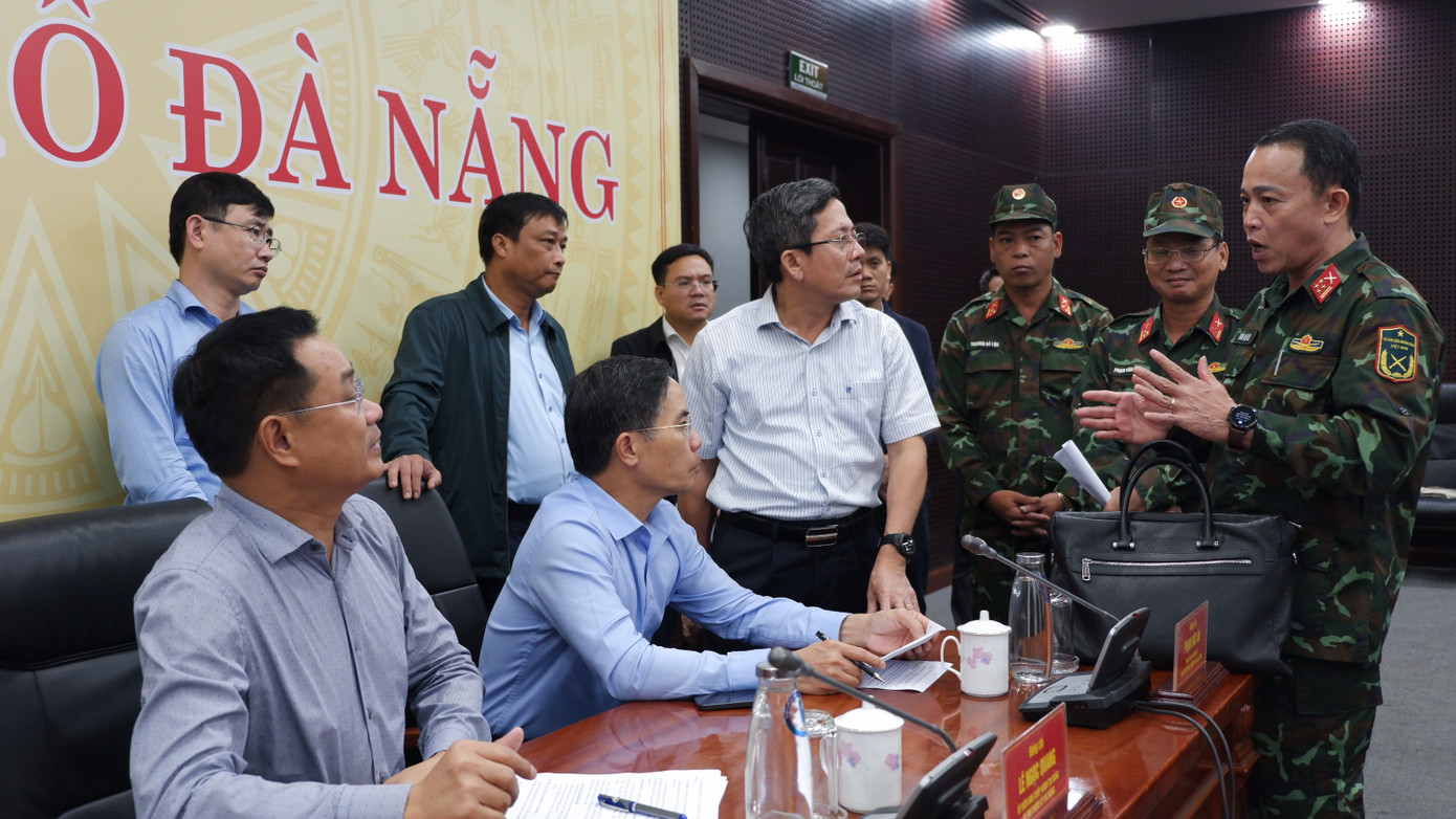 Chủ tịch Đà Nẵng nói về lý do không xin hỗ trợ trước mắt từ Trung ương- Ảnh 2. Chủ tịch Đà Nẵng nói về lý do không xin hỗ trợ trước mắt từ Trung ương- Ảnh 2.