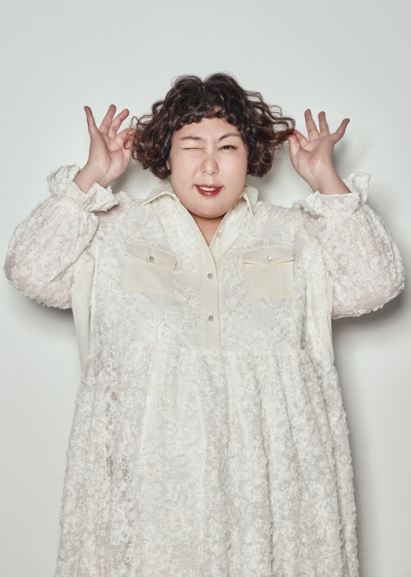 Nữ diễn viên đu đỉnh giá vàng than thở:  Nữ diễn viên đu đỉnh giá vàng than thở: