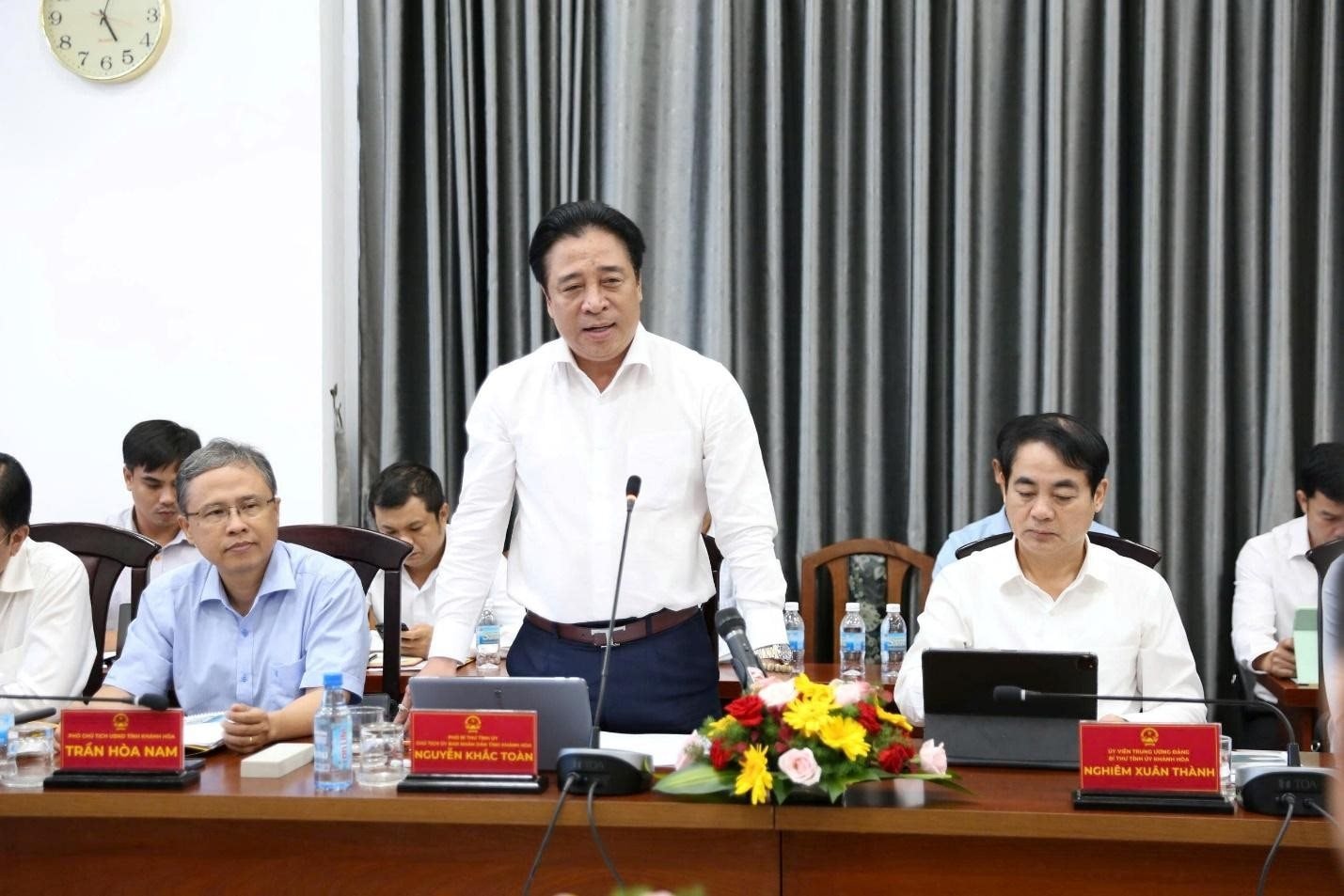 Bầu Hiển muốn đầu tư tổ hợp DVTM- golf 23.000 tỷ và 2 Khu công nghiệp hàng trăm ha tại Khánh Hoà- Ảnh 6. Bầu Hiển muốn đầu tư tổ hợp DVTM- golf 23.000 tỷ và 2 Khu công nghiệp hàng trăm ha tại Khánh Hoà- Ảnh 6.