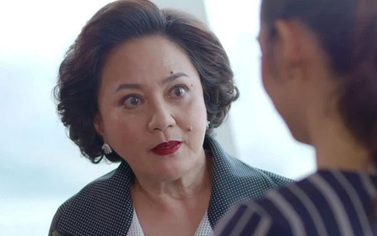 Đêm tân hôn mẹ chồng sồng sộc vào phòng kéo tôi ra ngoài dặn dò 1 việc “giời ơi đất hỡi”- Ảnh 1.