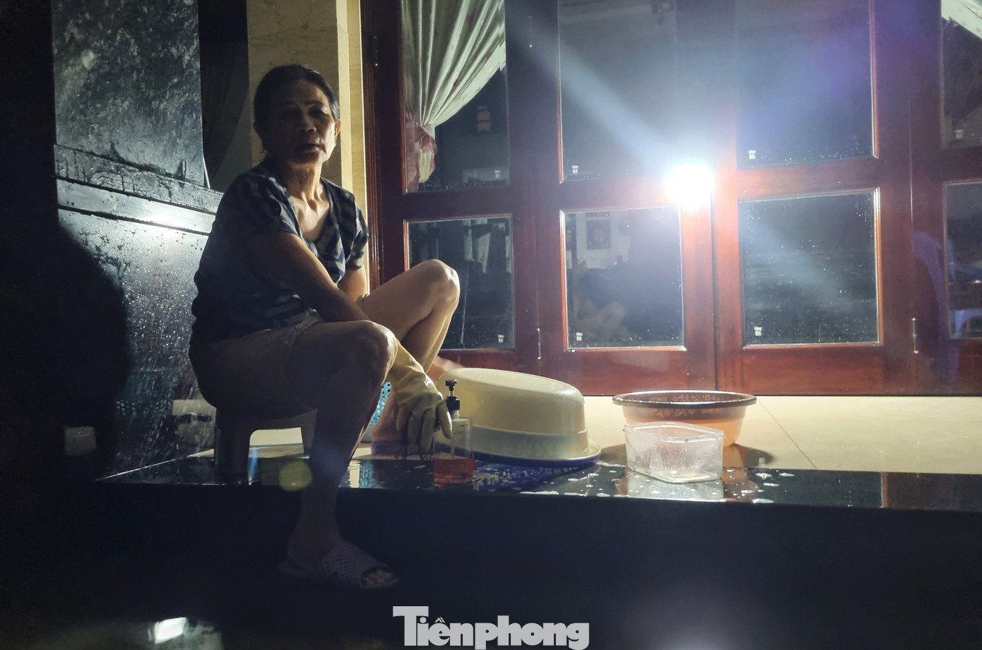 Đêm trong thôn ngập chưa từng thấy- Ảnh 5. Đêm trong thôn ngập chưa từng thấy- Ảnh 5.