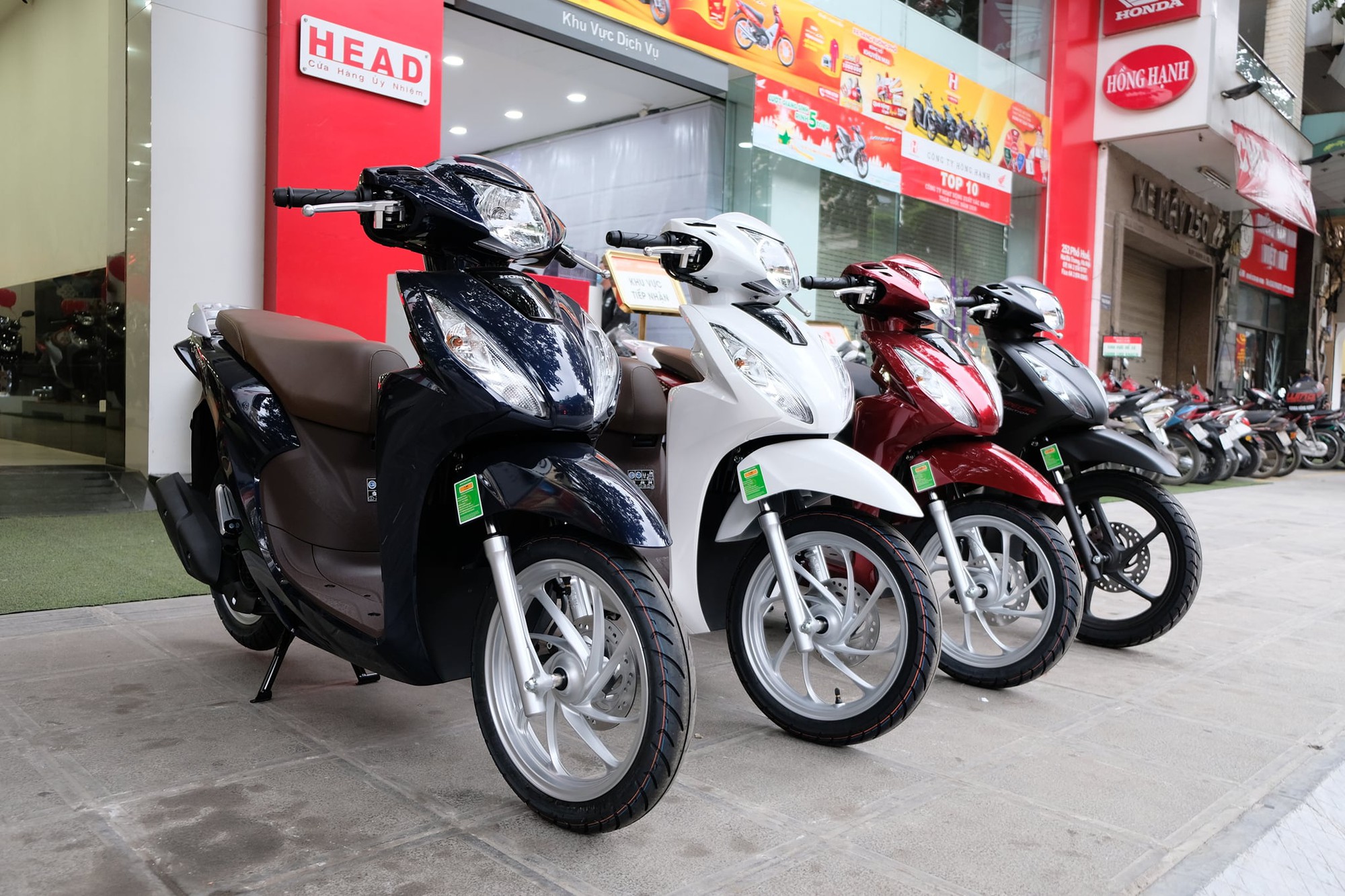 Mua xe máy Honda đang được ưu đãi khủng, đây là loạt khuyến mãi khách hàng phải biết- Ảnh 2. Mua xe máy Honda đang được ưu đãi khủng, đây là loạt khuyến mãi khách hàng phải biết- Ảnh 2.