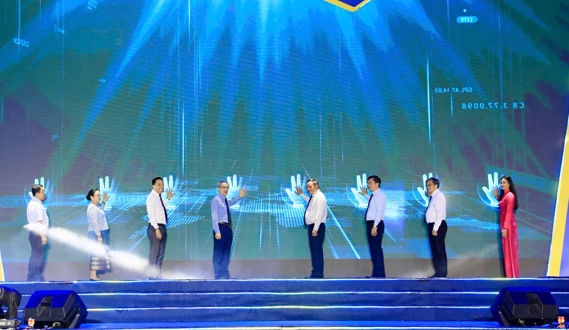 Khai mạc Hội sách Hà Nội lần thứ X - năm 2025 “Thăng Long - Hà Nội Khát vọng vươn mình”- Ảnh 1.